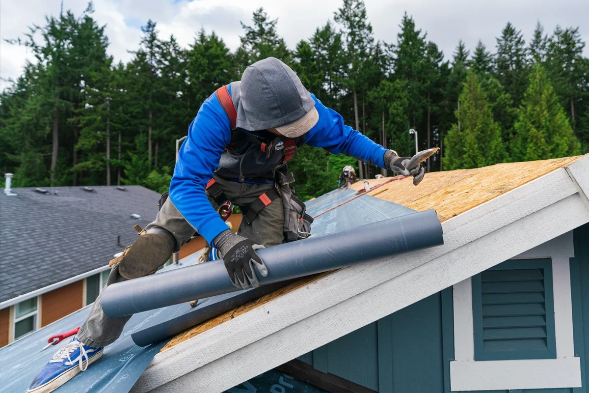 How To Avoid The Most Common Roofing Scams